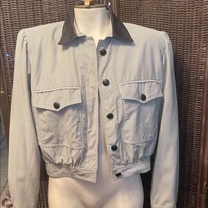 Stylish Women's Gray Utility Jacket with Black Accents